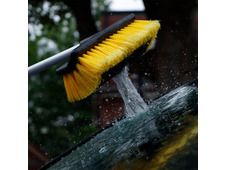 Streetwize 3.0M Telescopic Car Wash Brush with Squeegee Head